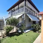 Grigoris House * Vrasná