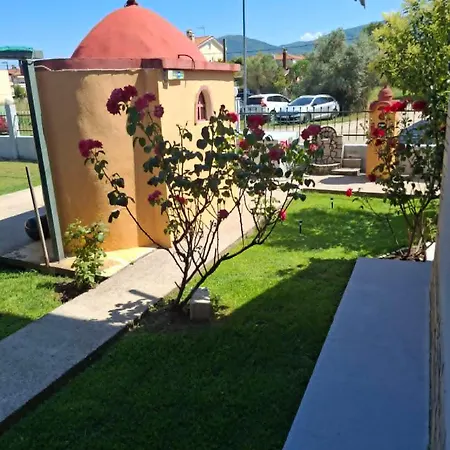Grigoris House * Vrasná