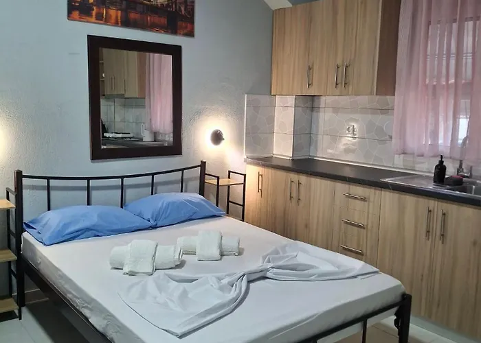 아파트 Grigoris House Vrasná
